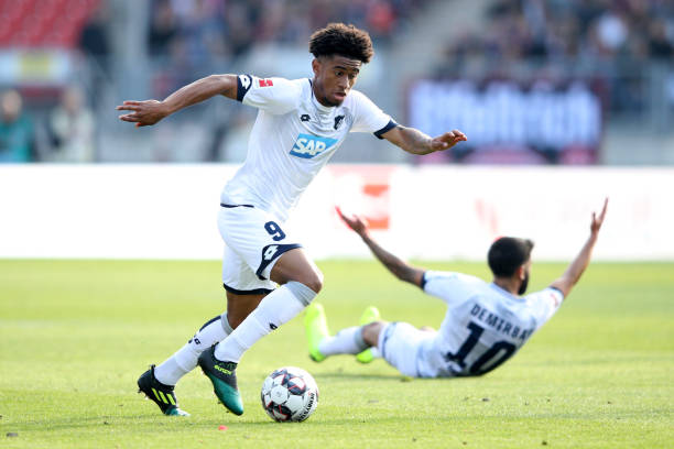 NUREMBERG, GERMANY - OCTOBER 20: Reiss Nelson of 1899 Hoffenheim runs with the ball during the Bundesliga match between 1. FC Nuernberg and TSG 1899 Hoffenheim at Max-Morlock-Stadion on October 20, 2018 in Nuremberg, Germany. (Photo by Adam Pretty/Bongarts/Getty Images)