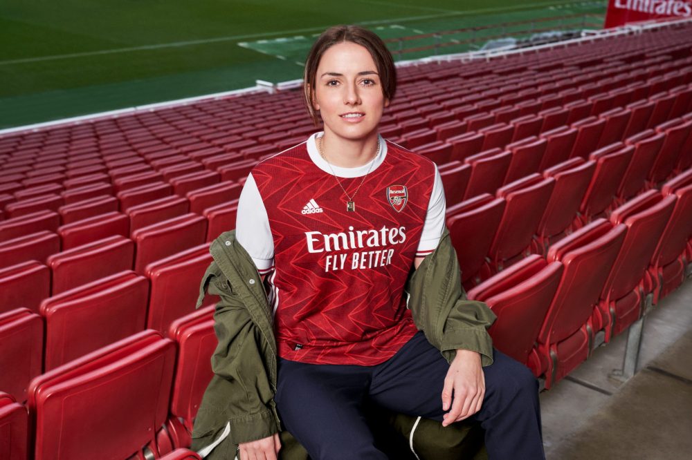 Leah Williamson in Arsenal's new kit via Arsenal.com