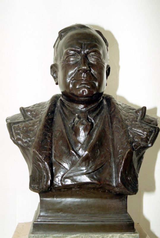 Why doesn't Herbert Chapman get talked about like Busby and Shankly? 4 Herbert Chapman (Arsenal)