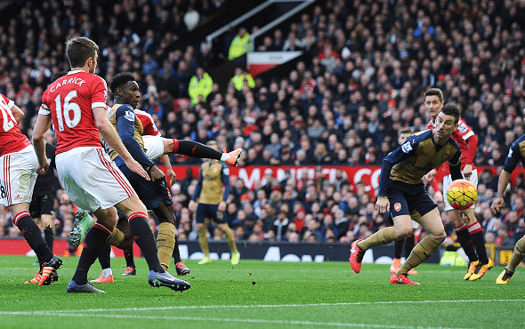 Player Focus: Welbeck Arsenal's only bright spark against Manchester United 3 Danny Welbeck heads past Man United goalkeeper David De Gea to score for Arsenal during the Barclays Premier League match between Manchester United and Arsenal at Old Trafford on February 28, 2016 in Manchester, England. | Stuart MacFarlane