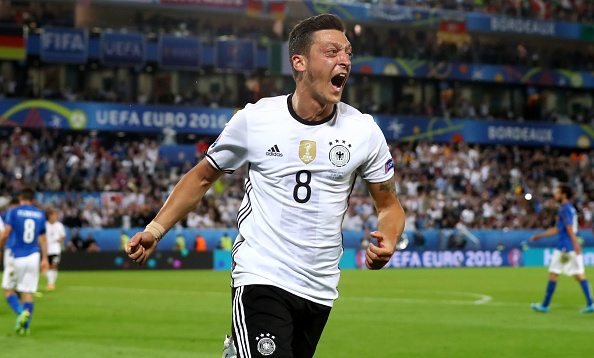 ozil v italy