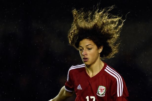 1Ethan Ampadu