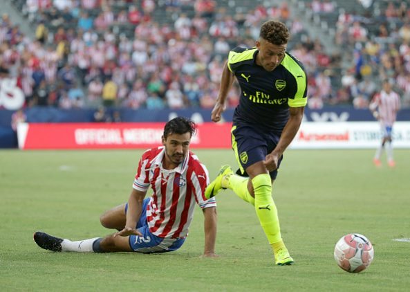 arsenal alex oxlade chamberlain chivas e1470036376813