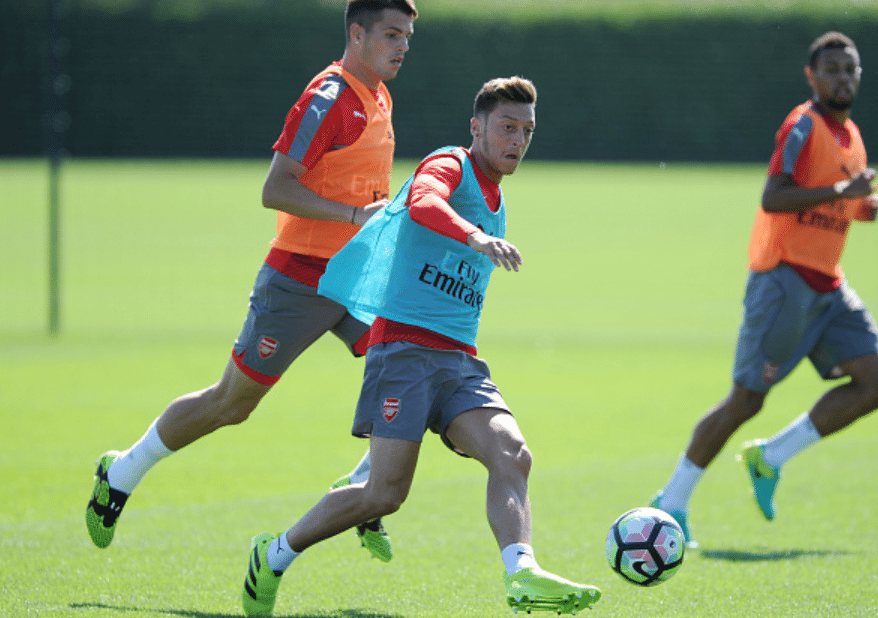 Preview: Watford vs Arsenal 3 ozil-training