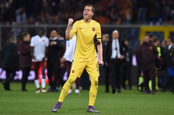 during the Serie A match between Genoa CFC and AS Roma at Stadio Luigi Ferraris on May 1, 2016 in Genoa, Italy.