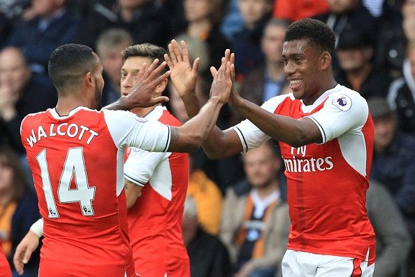 alex iwobi theo walcott mesut ozil hull city
