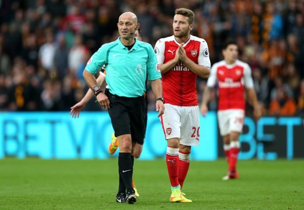 arsenal shkodran mustafi roger east e1474129968875