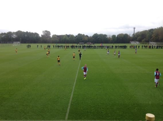U18s: West Ham 1-1 Arsenal - match report 2 The two teams just before kick-off. (Photo: West Ham's official Twitter)