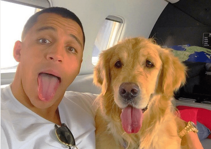 Alexis Sanchez and dog