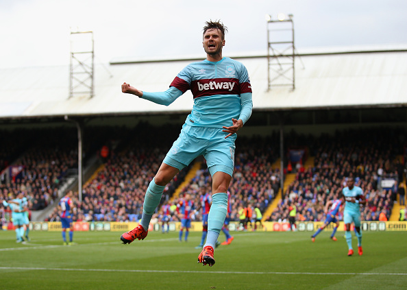Jenkinson impressed during his loan spell at the Hammers, and established himself as a mainstay in the team at right-back before sustaining his injury. (Picture source: Getty) 