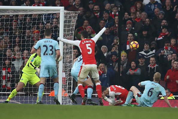 laurent koscielny fouled
