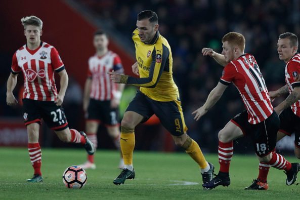 Lucas Perez v Southampton