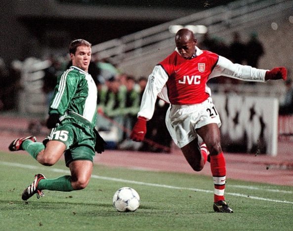 Luis Boa Morte to become Everton assistant manager 2 Panathinaikos Athens' Angelos Basinas (L) chases Arsenal London's Louis Morte Boa (R) during their Champions League group E clash in Athens, 09 December. / AFP / EPA / LOUISA GOULIAMAKI