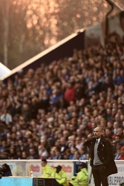 Top 10 pictures from the weekend 5 pep guardiola hudderfield e1487613644637