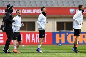 MESUT OZIL TRAINING GERMANY2