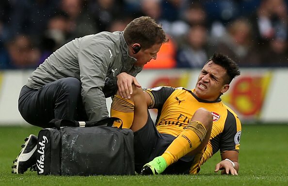 alexis injured v west brom