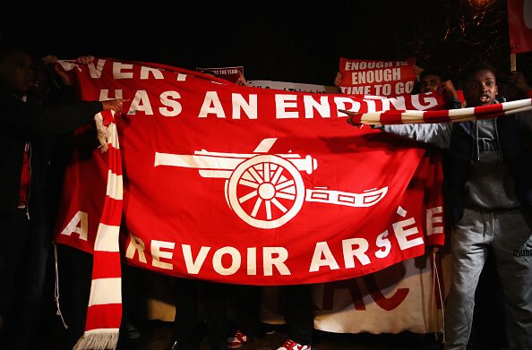 arsene wenger protest 3