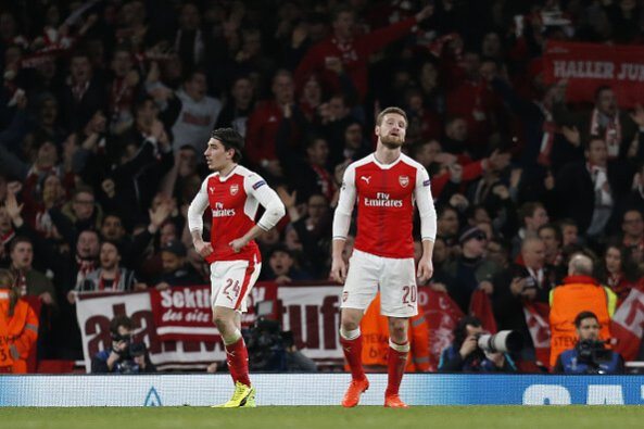 Hector Bellerin and Shkodran Mustafi
