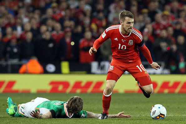 Ramsey is a legend - pay him like one. 3 Wales' midfielder Aaron Ramsey (R) takes the ball from Republic of Ireland's midfielder Jeff Hendrick during the World Cup 2018 qualification football match between Republic of Ireland and Wales at Aviva Stadium in Dublin, Ireland on March 24, 2017. / AFP PHOTO / Paul FAITH