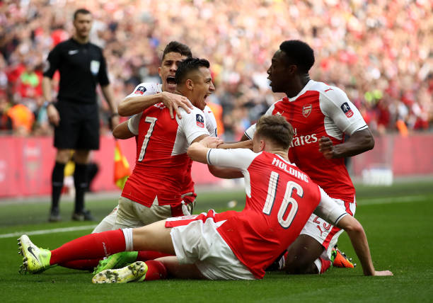 alexis sanchez scores city
