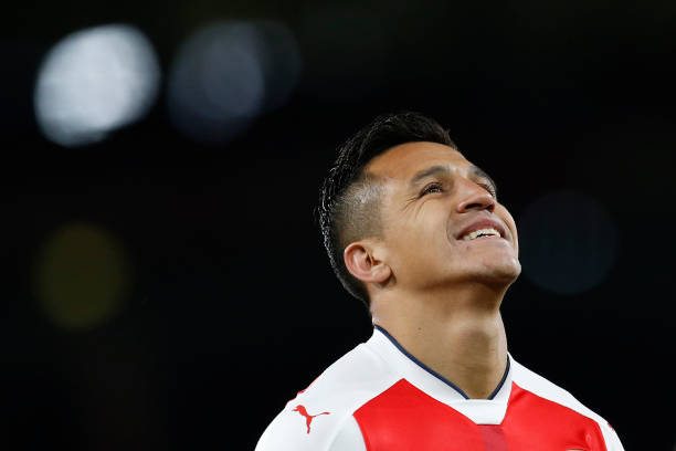 Arsenal's head-to-head record with West Ham makes interesting reading 2 alexis sanchez v west ham 2