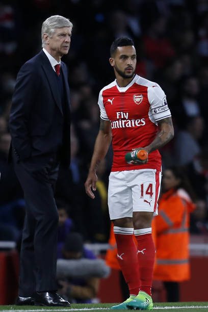 arsene wenger theo walcott captain