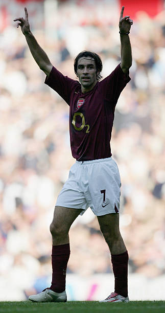 robert pires tottenham 2