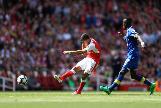 alexis sanchez everton