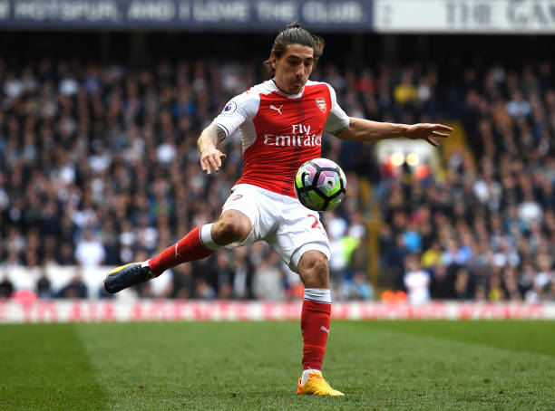 bellerin spurs
