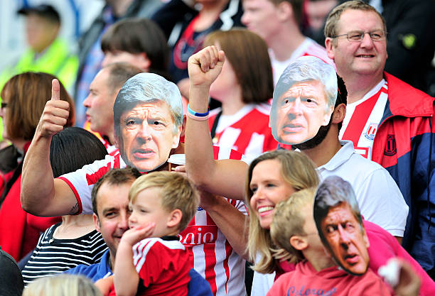 stoke fans wenger