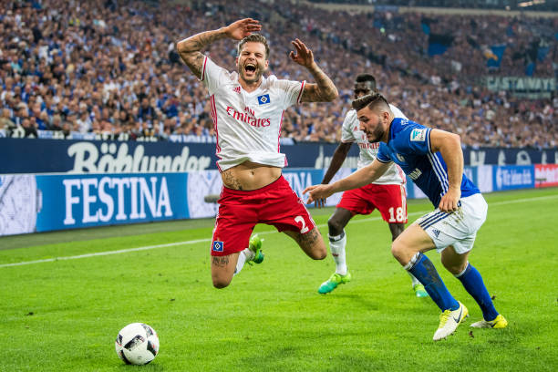 15 things you need to know about Sead Kolasinac 13 kolasinac defend