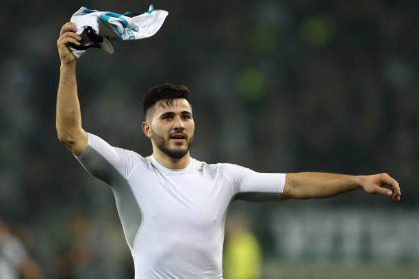 15 things you need to know about Sead Kolasinac 14 kolasinac shirt
