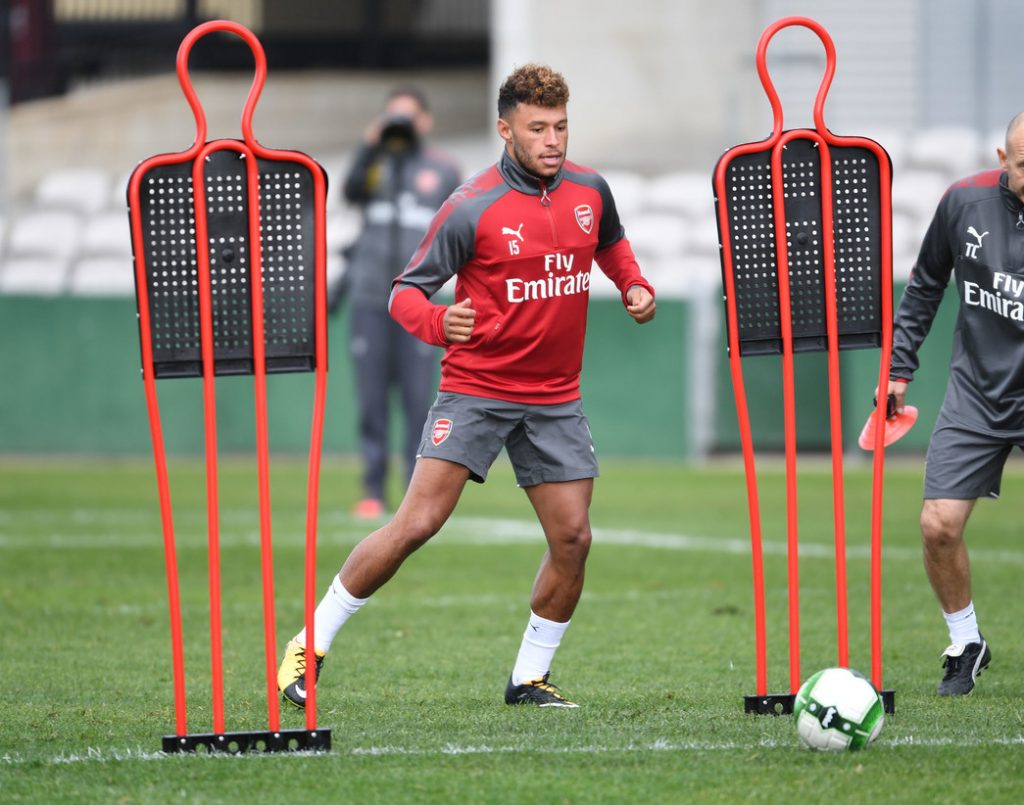 Former Gunner pushing for Premier League comeback 4 Chamberlain