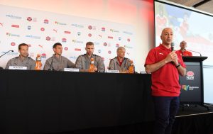 Gazidis on the mic