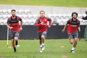 Giroud Monreal Elneny running