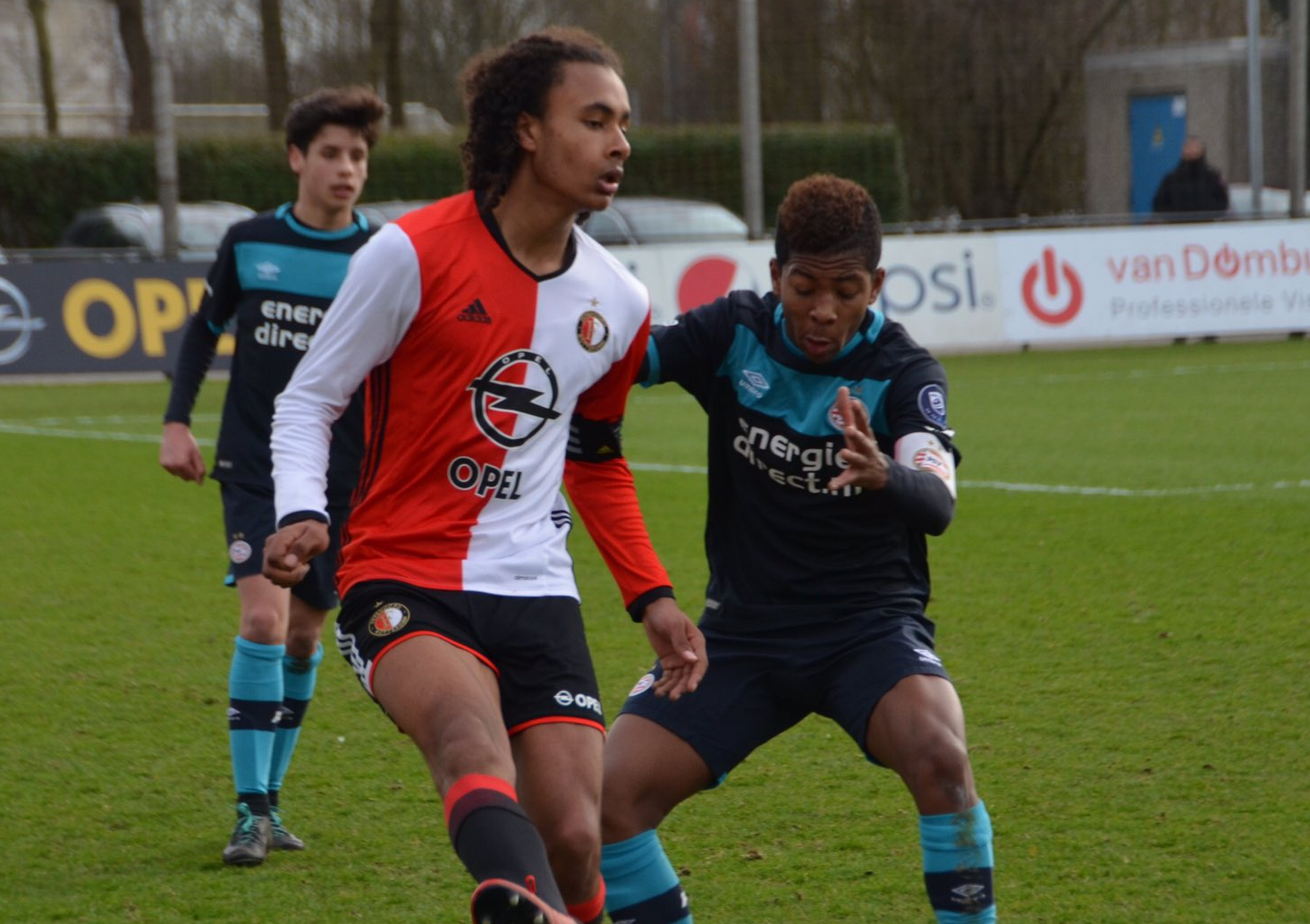 Joshua Zirkzee from ajax daily on Twitter