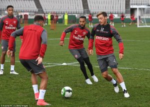 Ozil dribbling