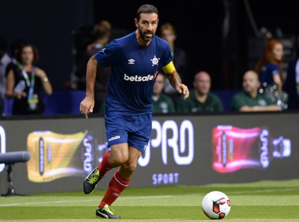 Robert Pires at the Star