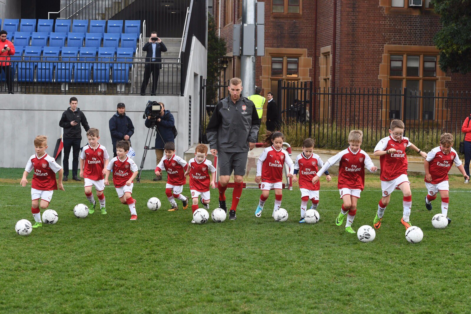 Mertesacker starts Academy work three months early 2 Sydney Soccer School Mertesacker2