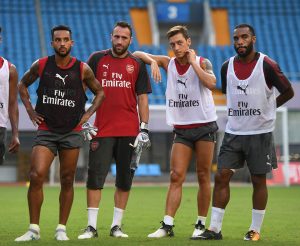 Theo Ospina Laca Ozil