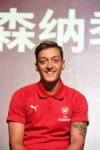 arsenal fan party 2