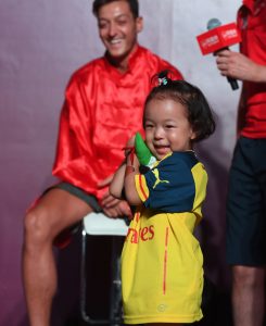 arsenal fan party 4