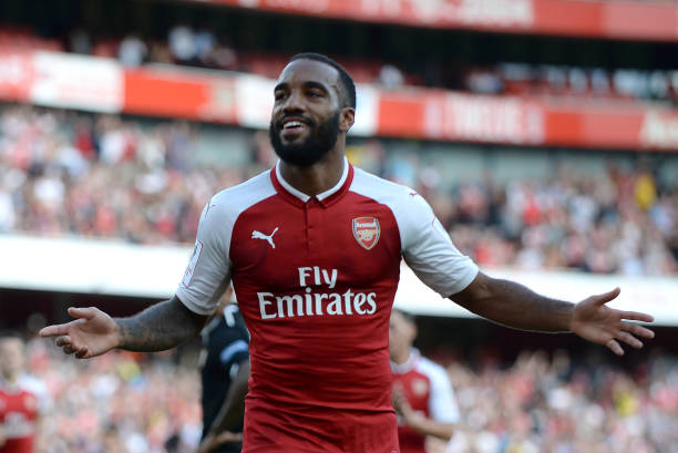 lacazette scores v sevilla