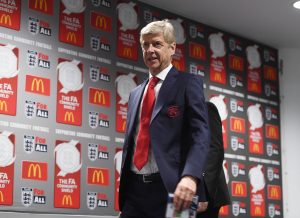 Arsene Wenger New Suit 2