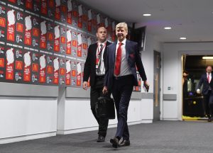 Arsene Wenger New Suit 3