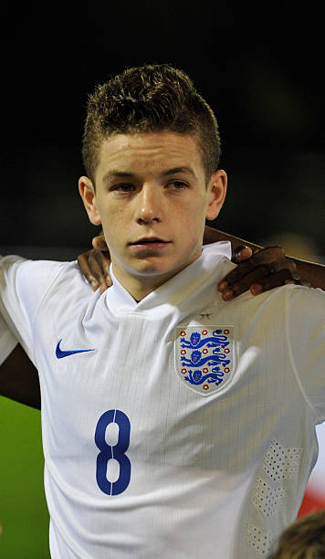 Gilmour: I most look up to Cazorla 2 charlie gilmour