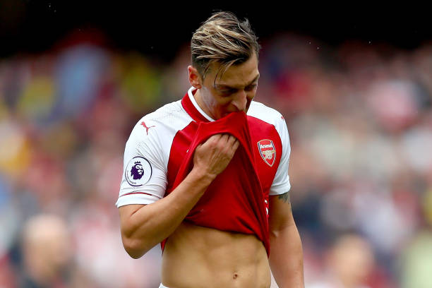 ozil bournemouth 2