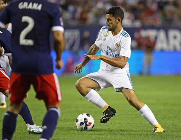 CHICAGO, IL - AUGUST 02: Dani Ceballos #24 of Real Madrid moves against the MLS All-Stars during the 2017 MLS All- Star Game at Soldier Field on Au...