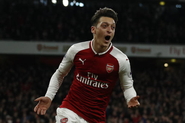 ozil liverpool 2