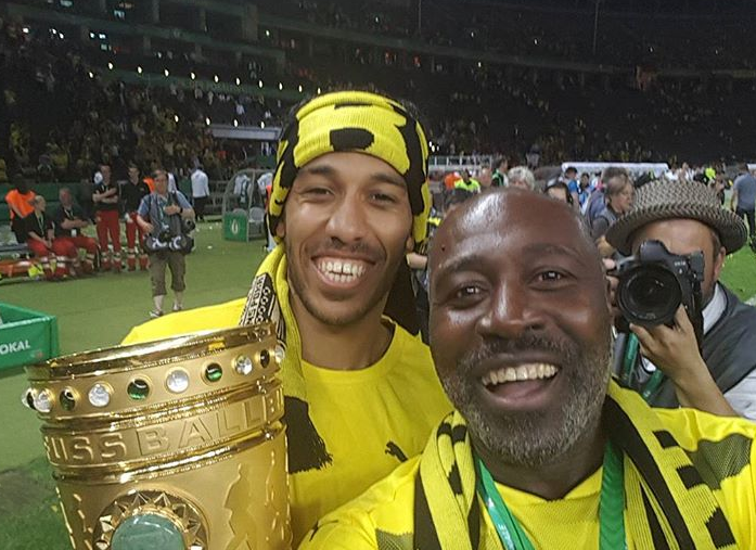 aubameyang dad 2